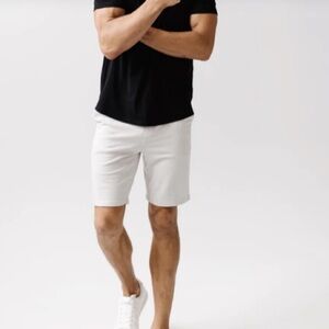 Cozy Earth Men's Ultra-Soft Bamboo Shorts Sz L Slim Fit Cooling Loungewear Gym